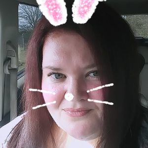 Meet your Posher, Holly